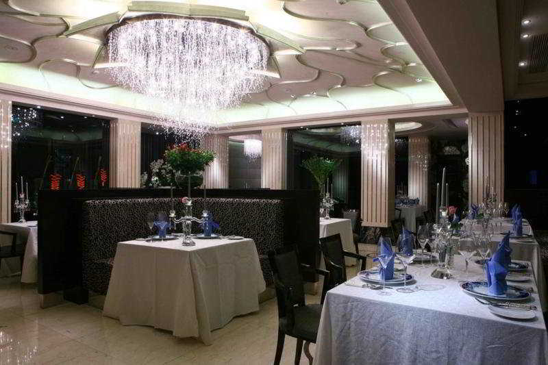 Chateau Star River Guangzhou-Chateau Star River Guangzhou-Trade Fair Shuttle Bus Екстериор снимка
